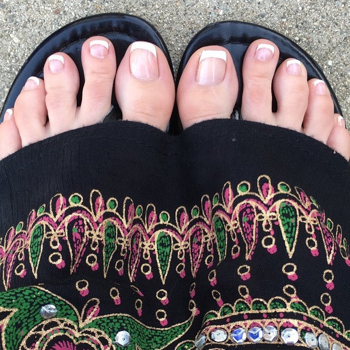 Amber foot. Amber Lily wikifeet. Фута Амбер. Lily feet.