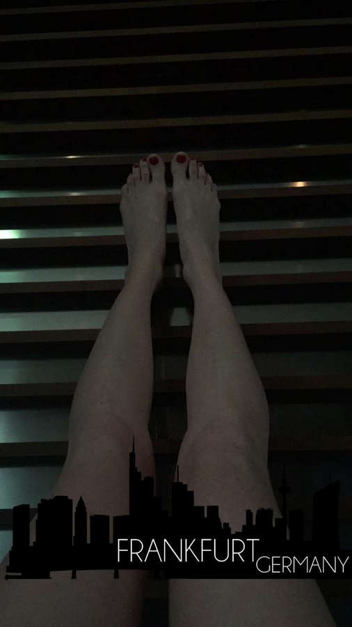 Georgina Fleur Feet