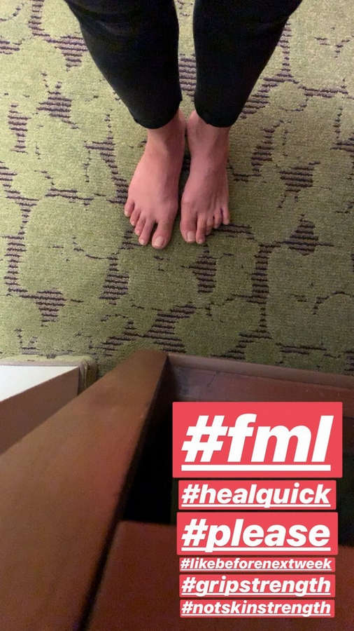 Aubry Marie Feet