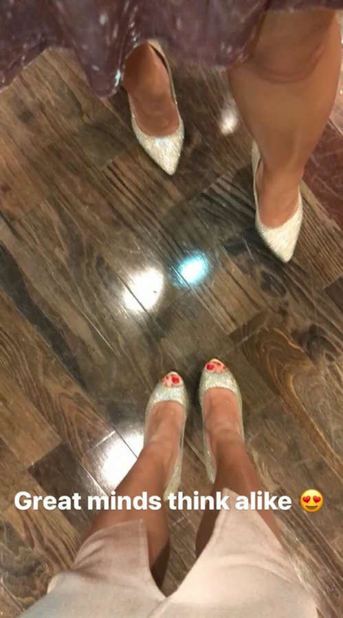 Maria Kang Feet