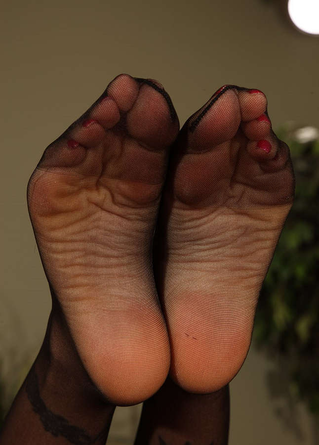 Raylene Feet