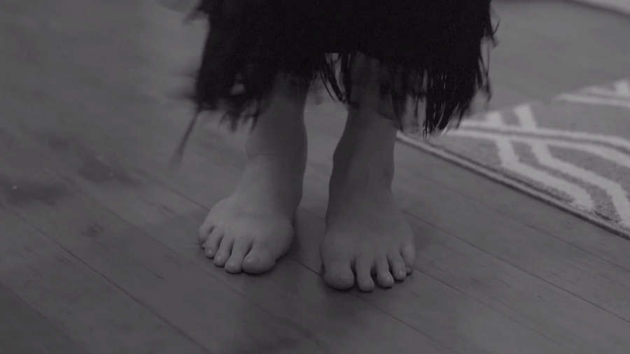Samantha Jayne Feet