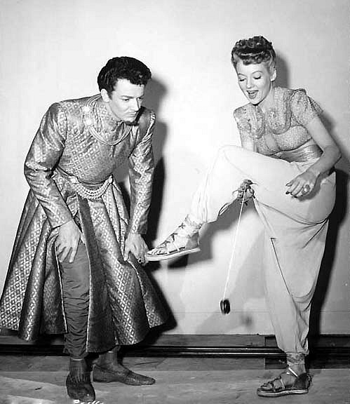 Evelyn Keyes Feet