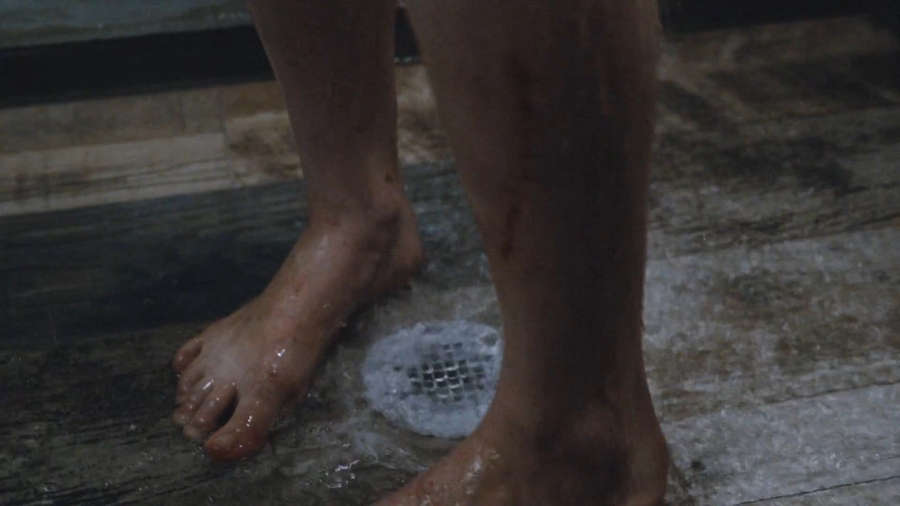 Elizabeth Henstridge Feet