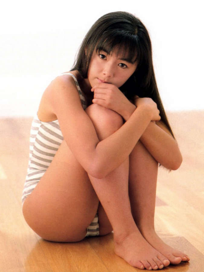 Ritsuko Tanaka Feet