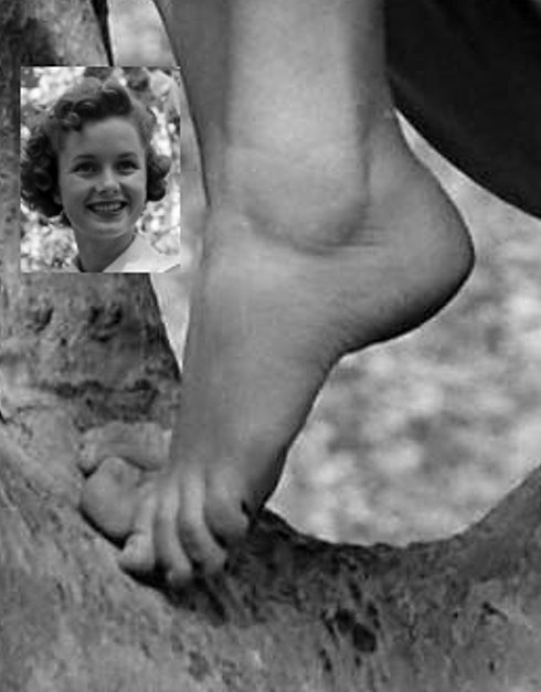 Debbie Reynolds Feet. 