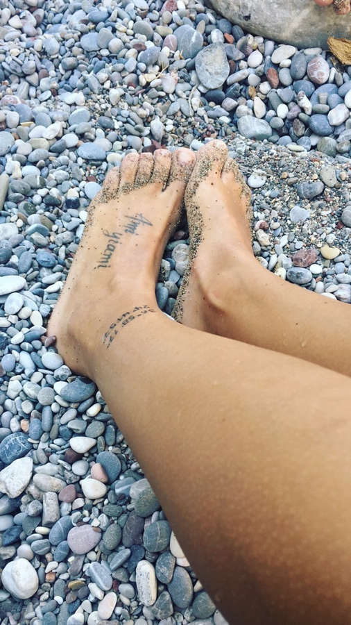 Anna Maria Velli Feet