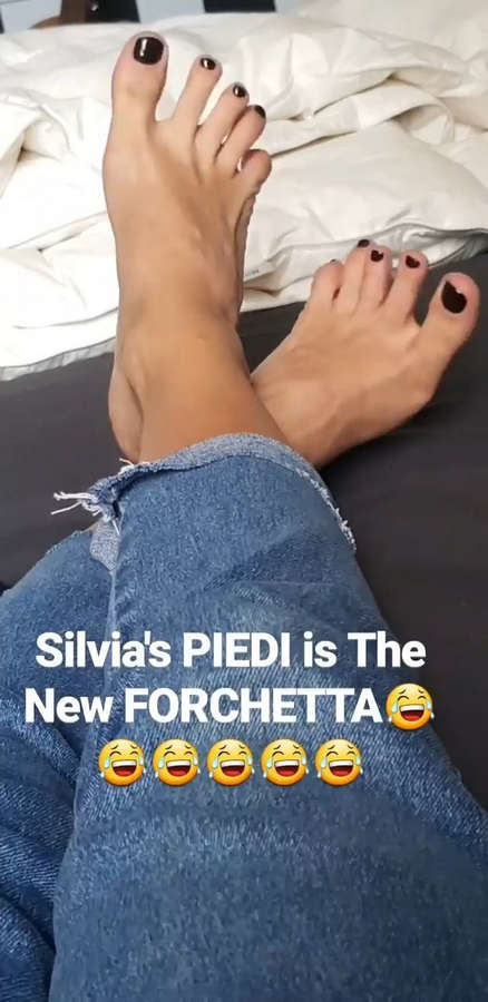 Silvia Provvedi Feet
