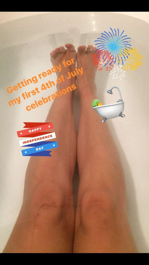 Jennifer Hoffman Feet