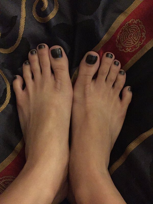 Asia Zo Feet