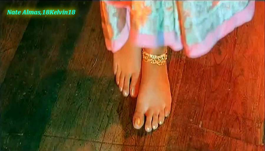Divya Bharti Feet