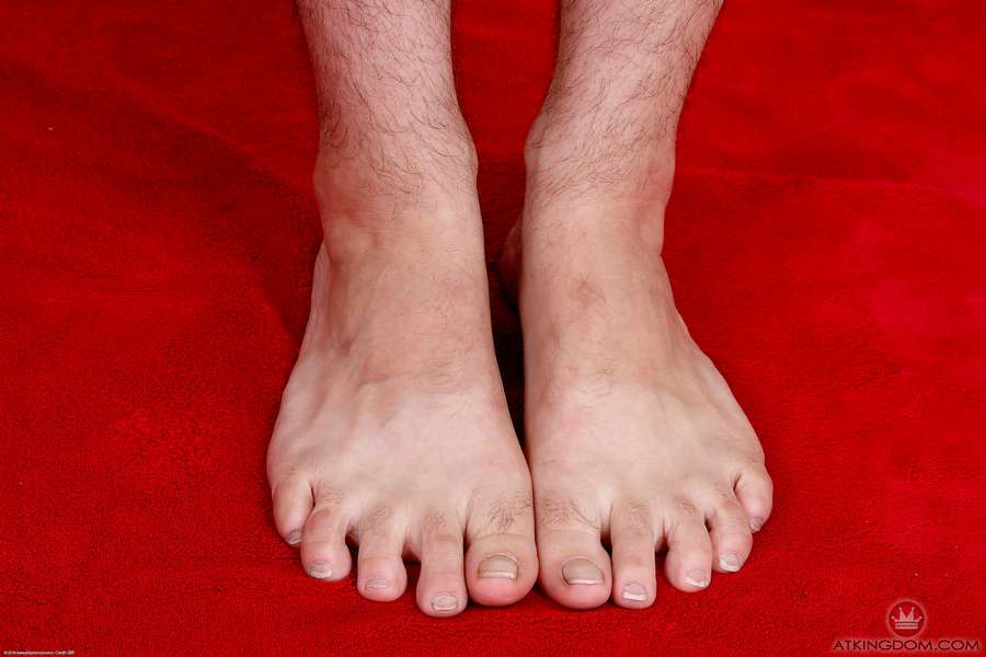 Valkyree Jaine Feet