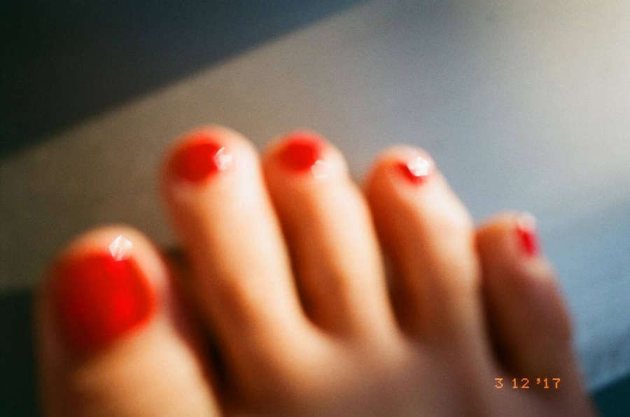 Hana Sugisaki Feet