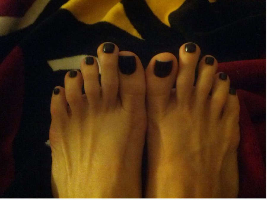 Vanilla DeVille Feet