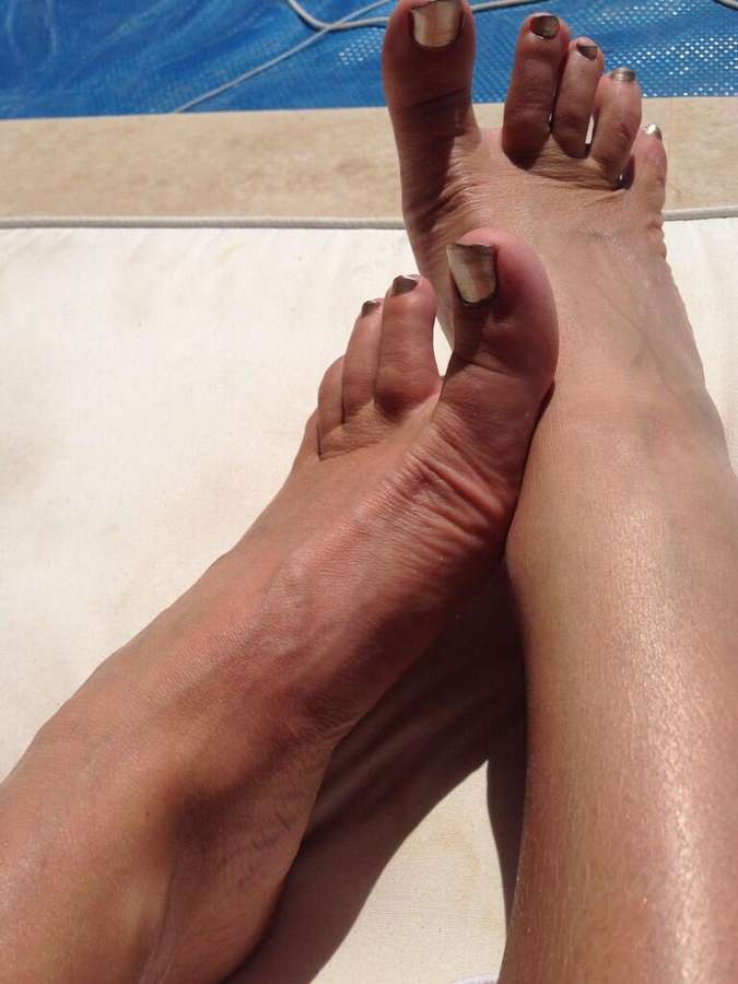 Miss Leya Feet