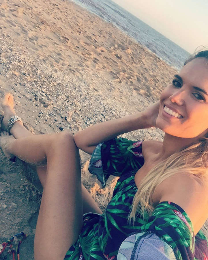 Eva Bargiela Feet