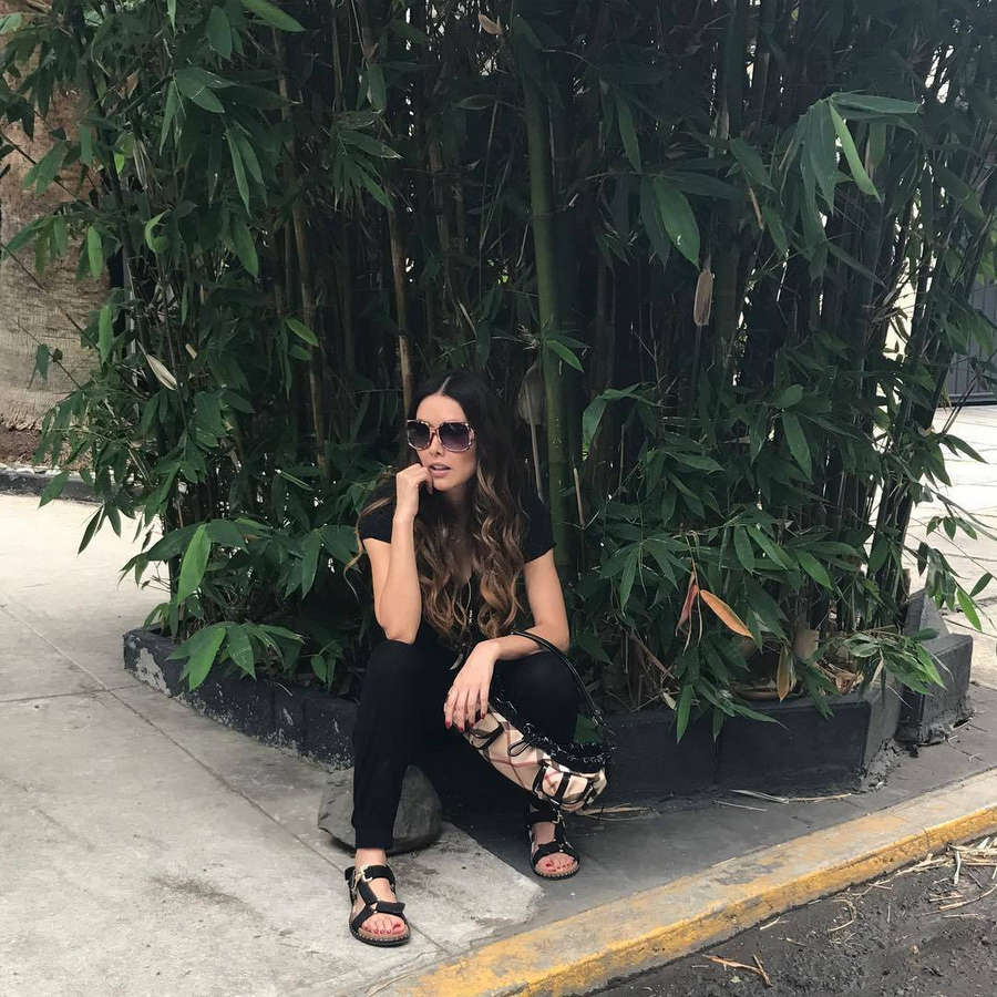 Marlene Favela Feet