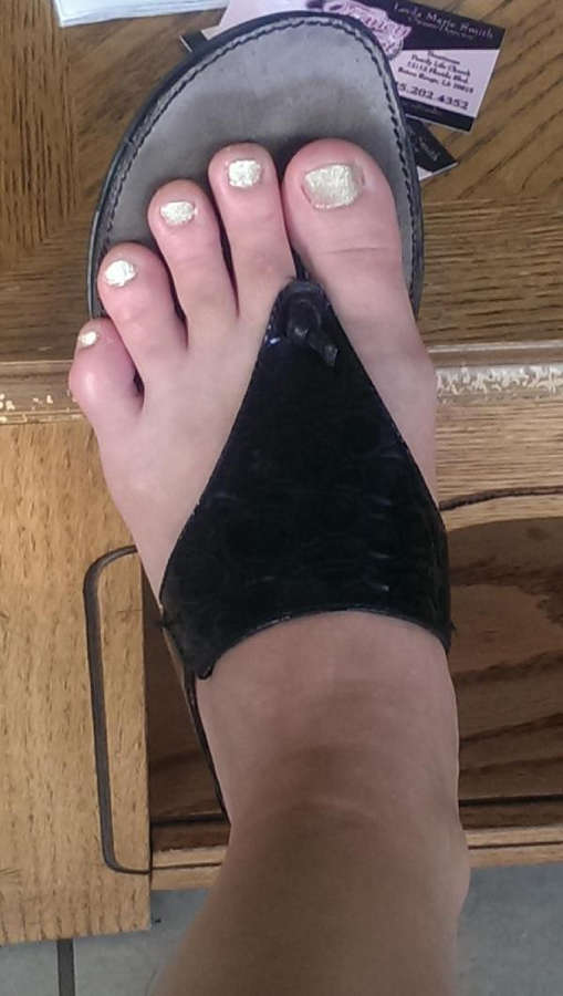 Alessandra Noir Feet