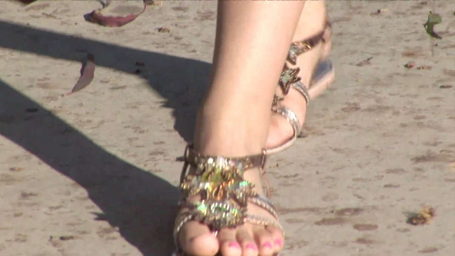 Alyssa Bernal Feet
