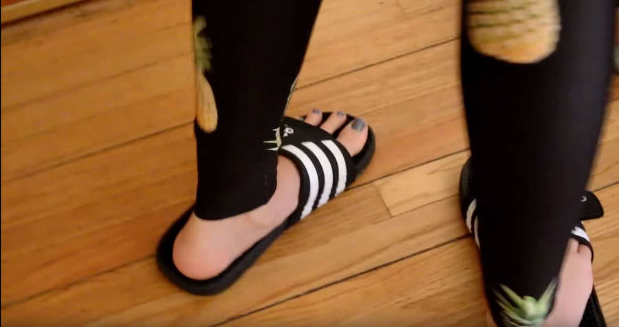 Cassidy Gard Feet