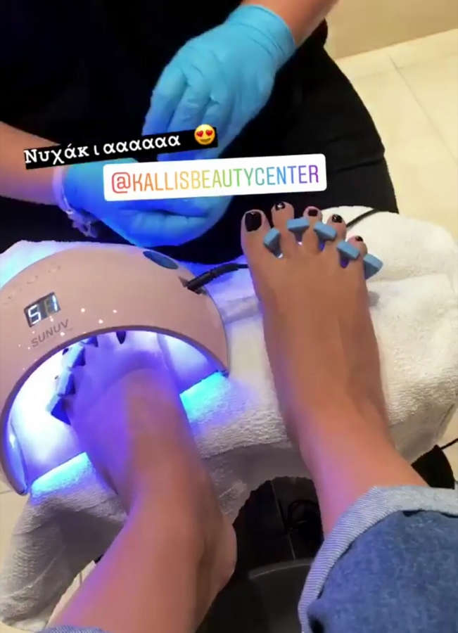 Mariana Dassiou Feet