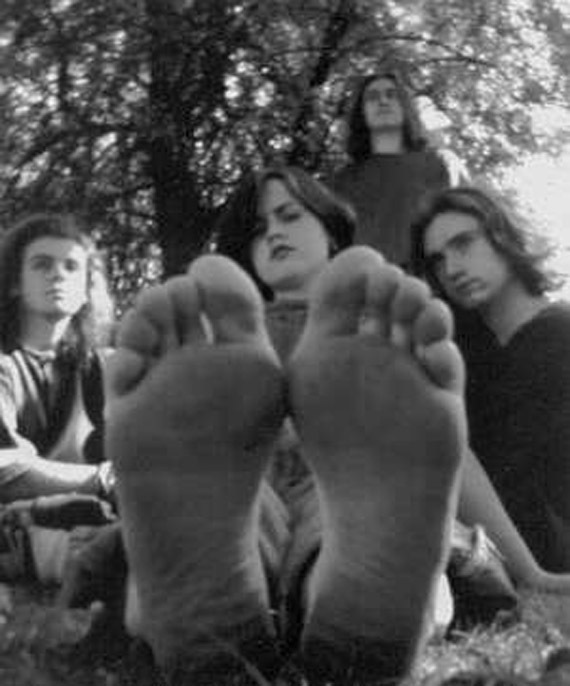 Dolores ORiordan Feet