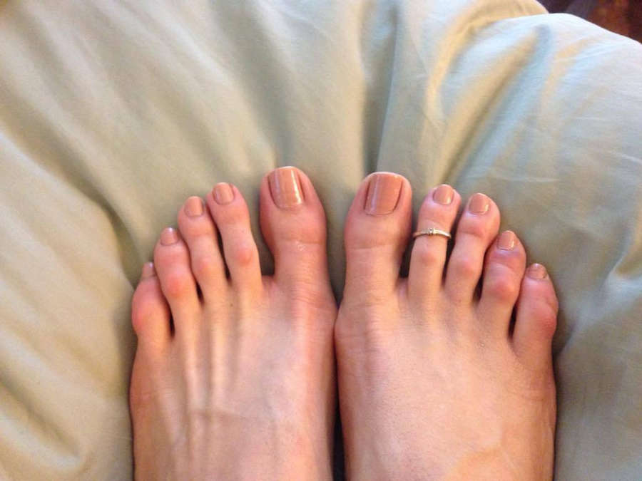 Desi Dalton Feet