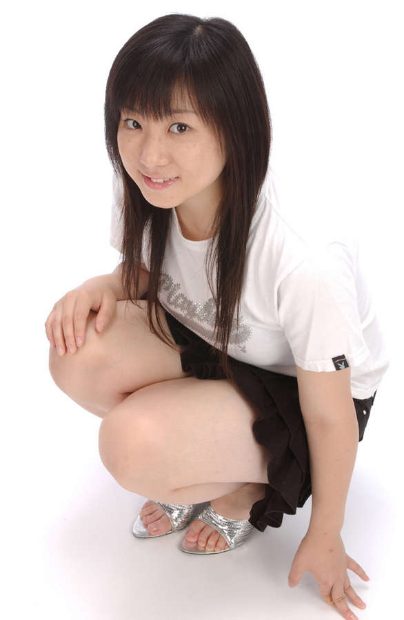 Ayano Yoshikawa Feet