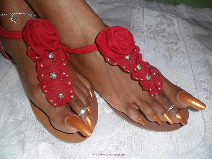 Liza Feet