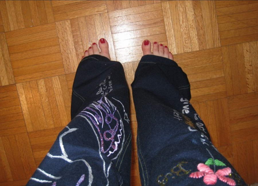 Courtney Sheinmel Feet