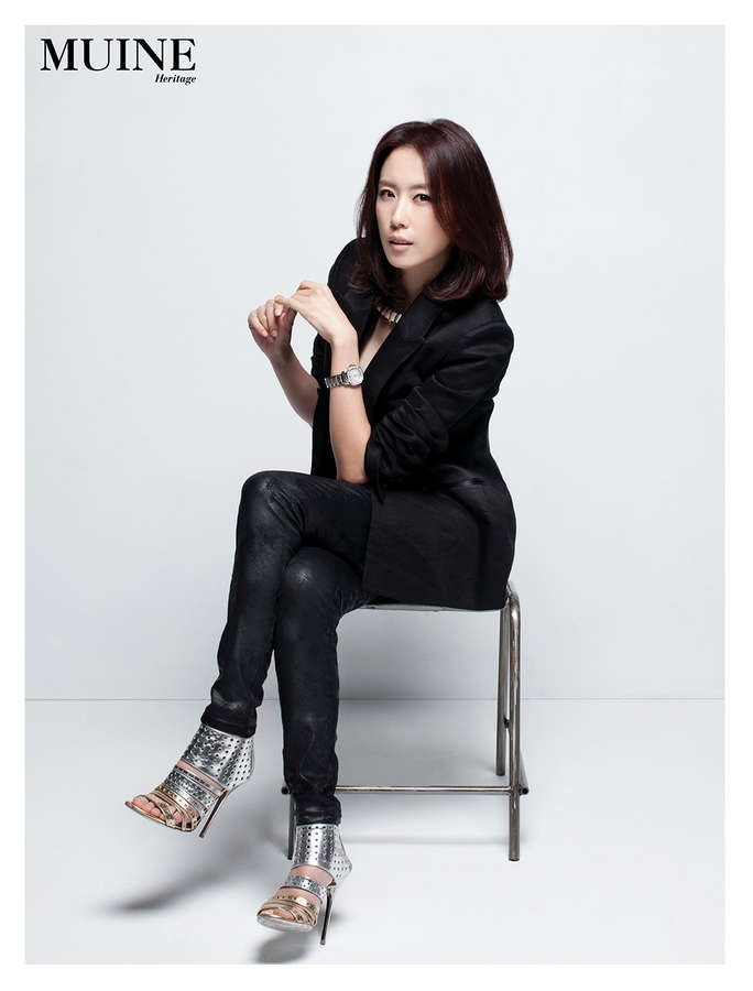 Eun Hee Hong Feet