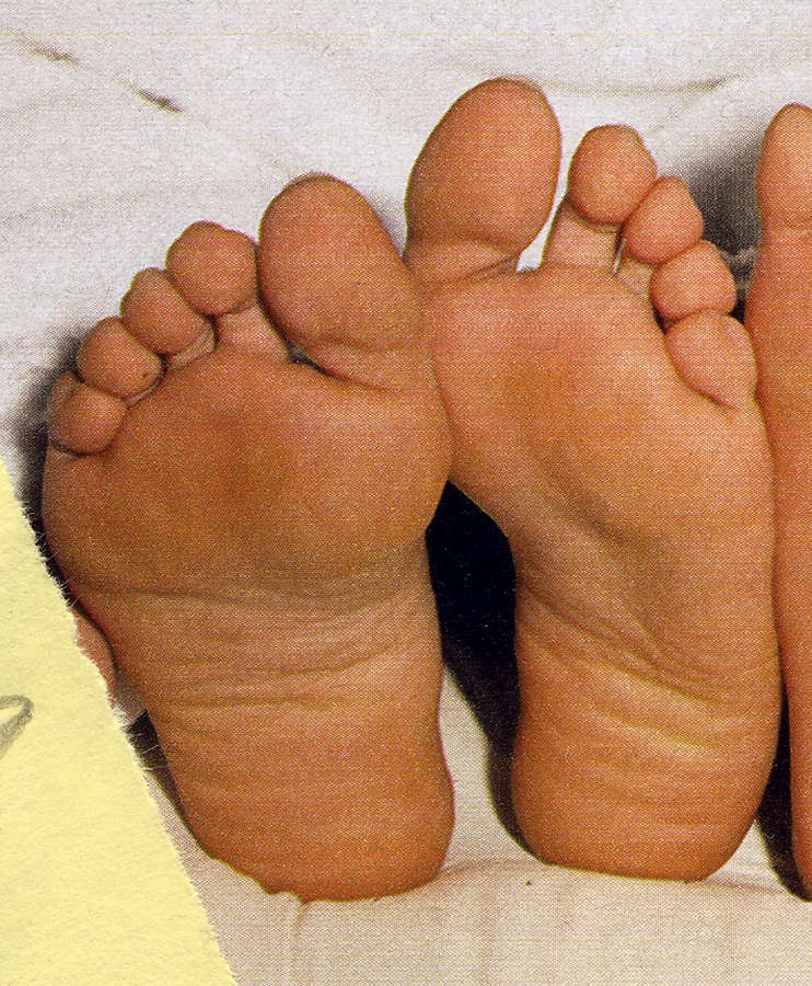 Tina OBrien Feet