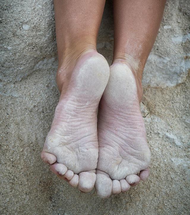 Loren Blaine Feet. 