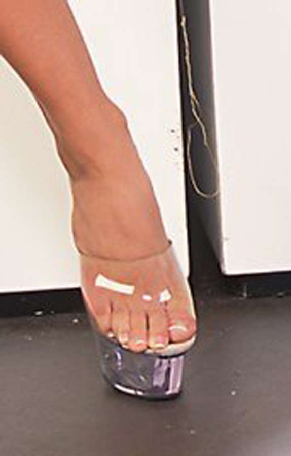 Kirsten Price Feet