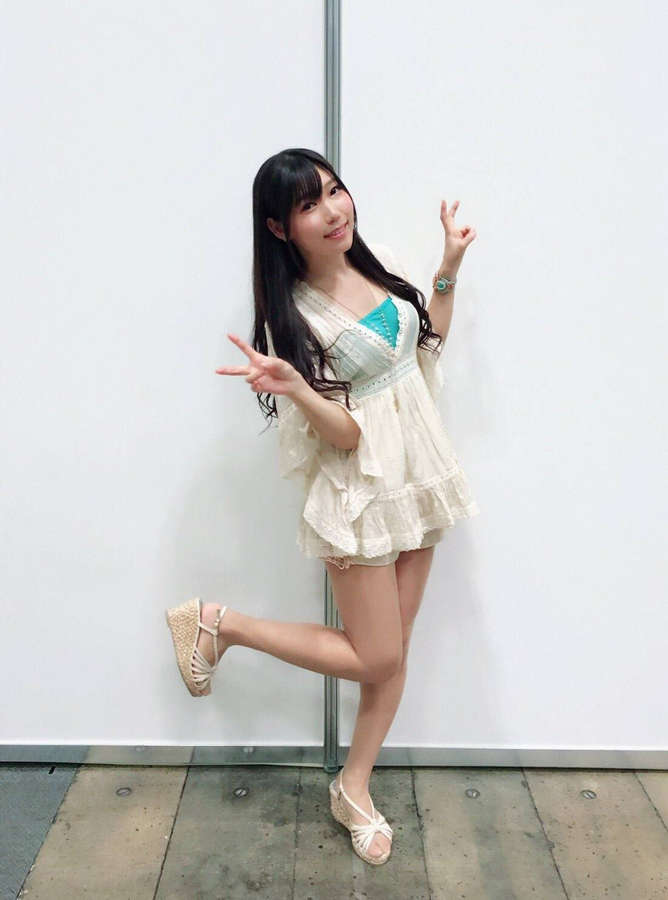 Yuuka Aisaka Feet