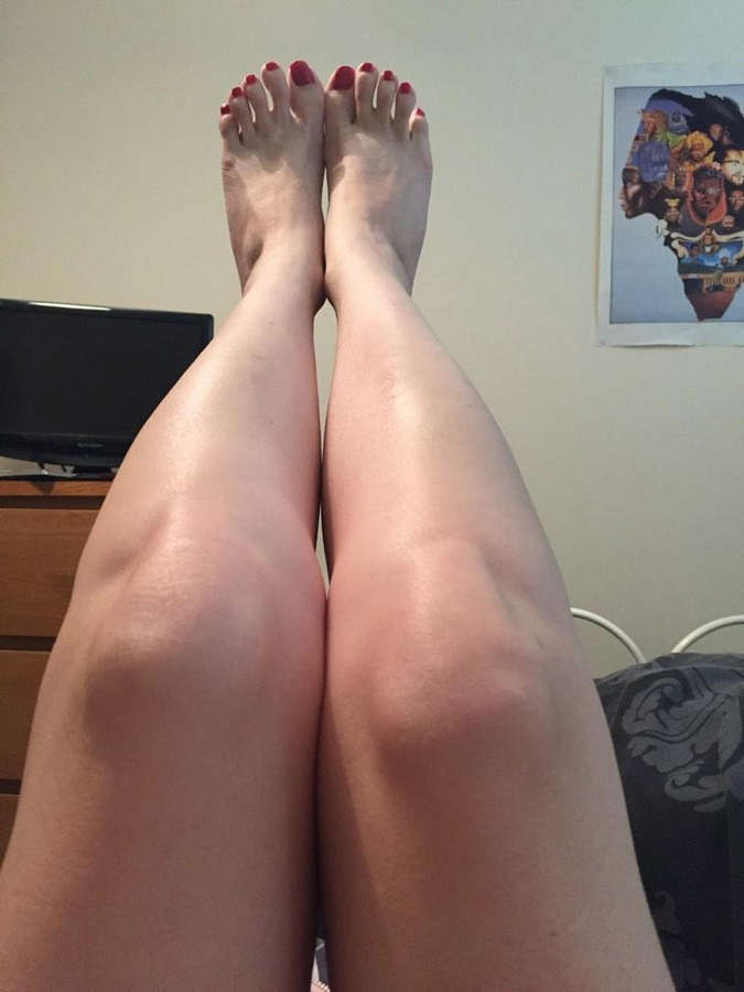 Tiffany Naylor Feet