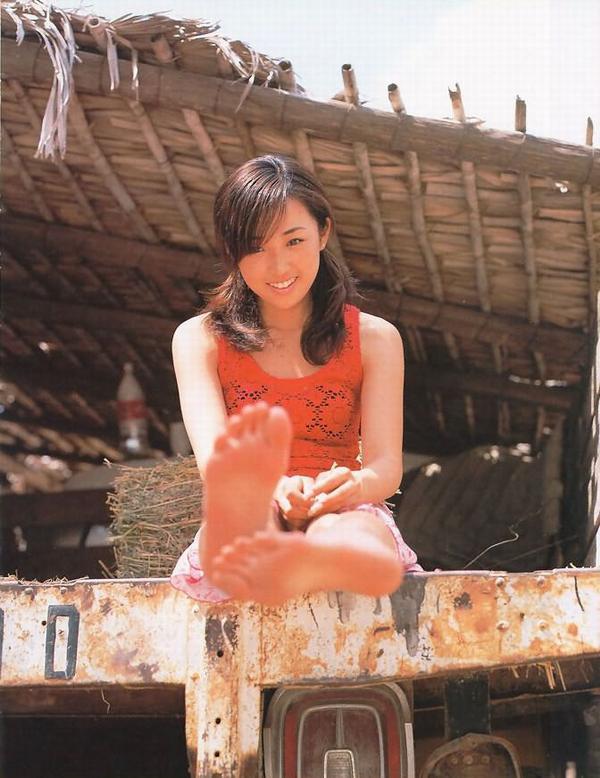 Megumi Kanzaki Feet