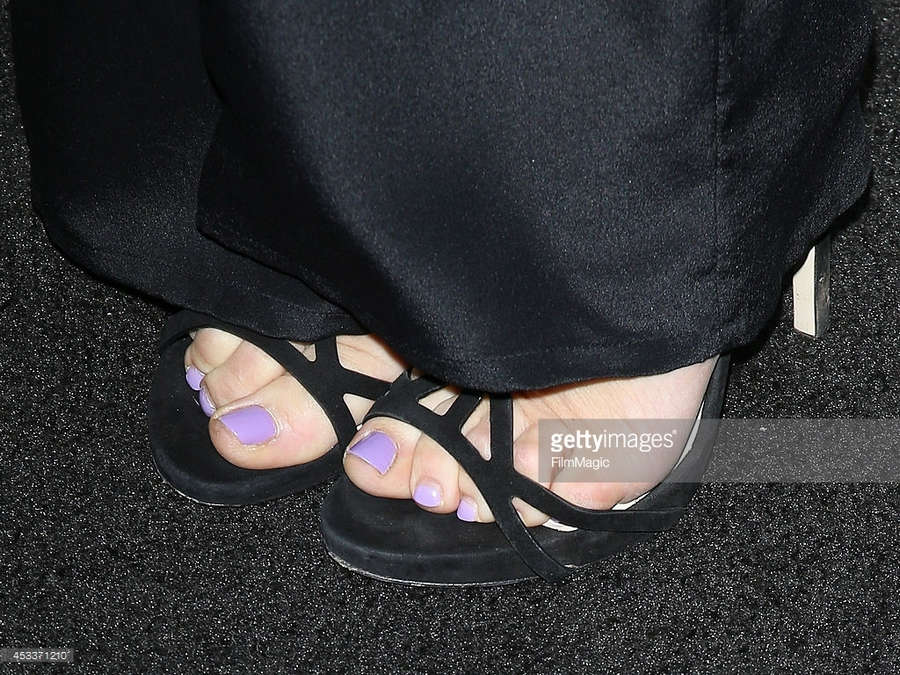 Molly Shannon Feet