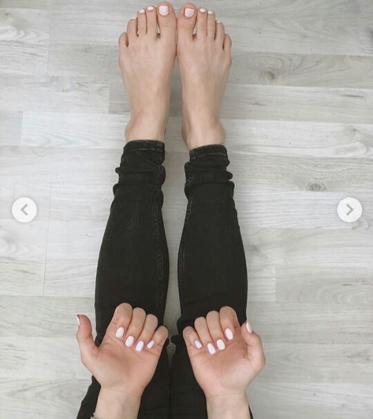 Laura Fernandez Feet