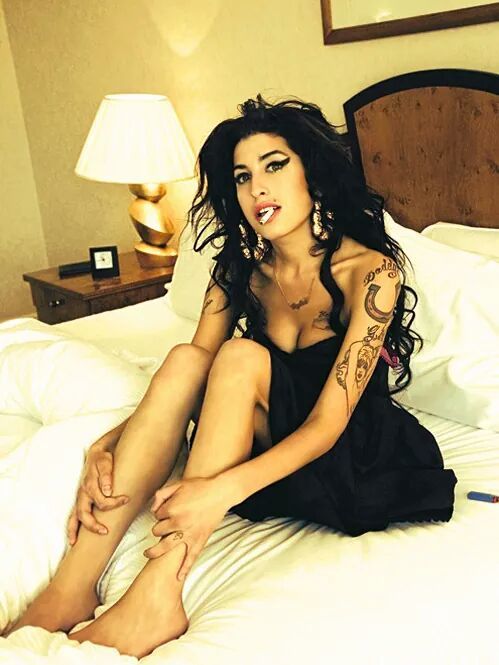 Amy Winehouse Feet