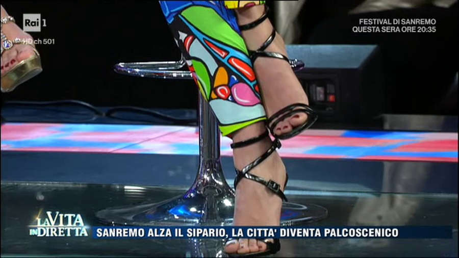 Giulia Salemi Feet