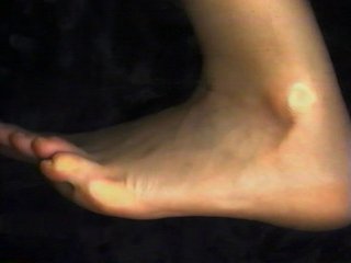 Juliana Hatfield Feet