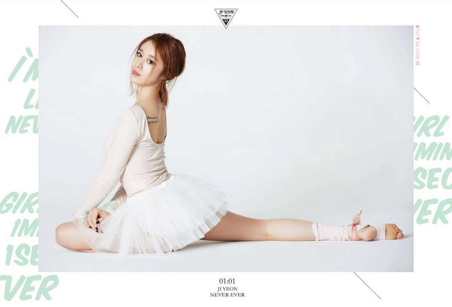 Ji Yeon Park Feet