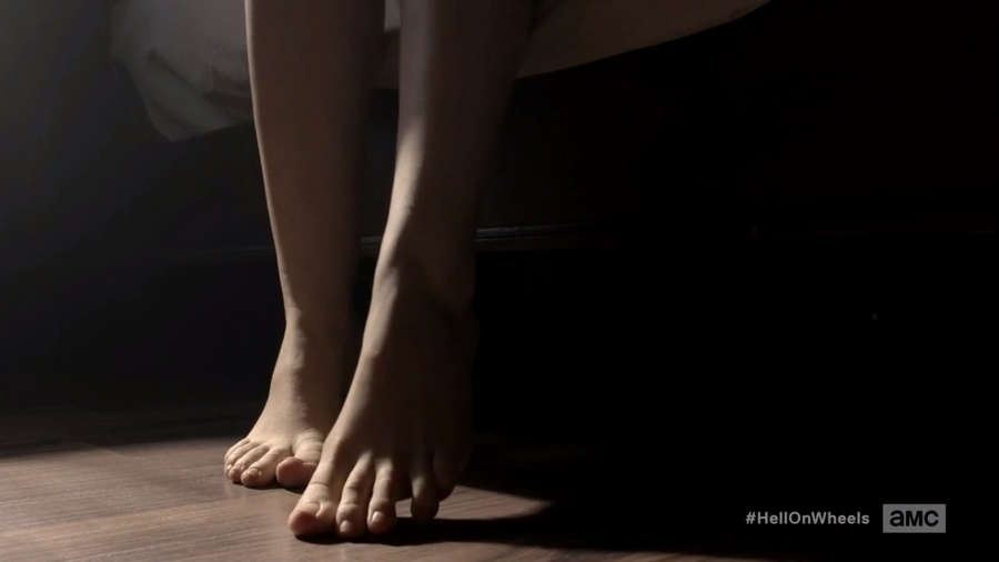 Jennifer Ferrin Feet