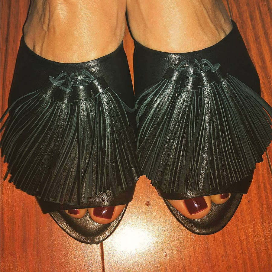 Rashida Jones Feet