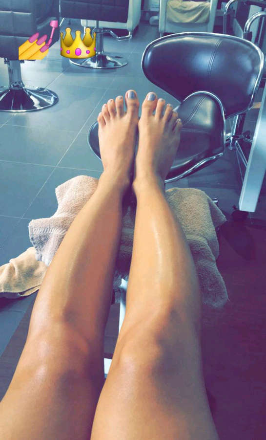 Lisa Morales Feet