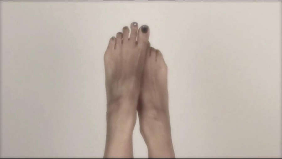 Rasika Mathur Feet