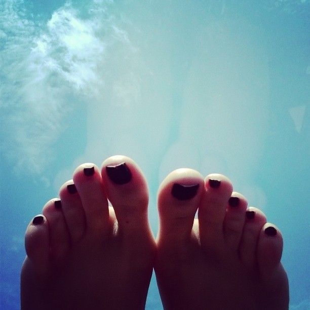 Sara Ferreira Feet