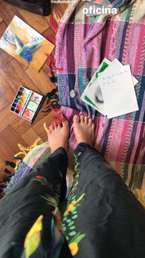 Juliane Araujo Feet