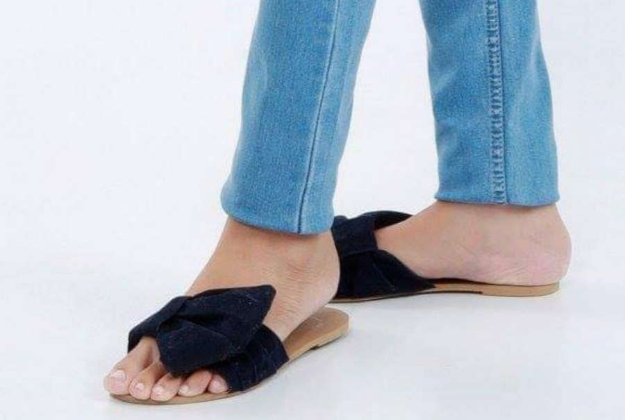 Karandza Fernando Feet